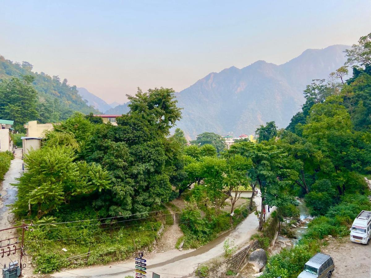 Hotel Shiv Inn Near Secret Waterfall Rishikesh Exterior photo