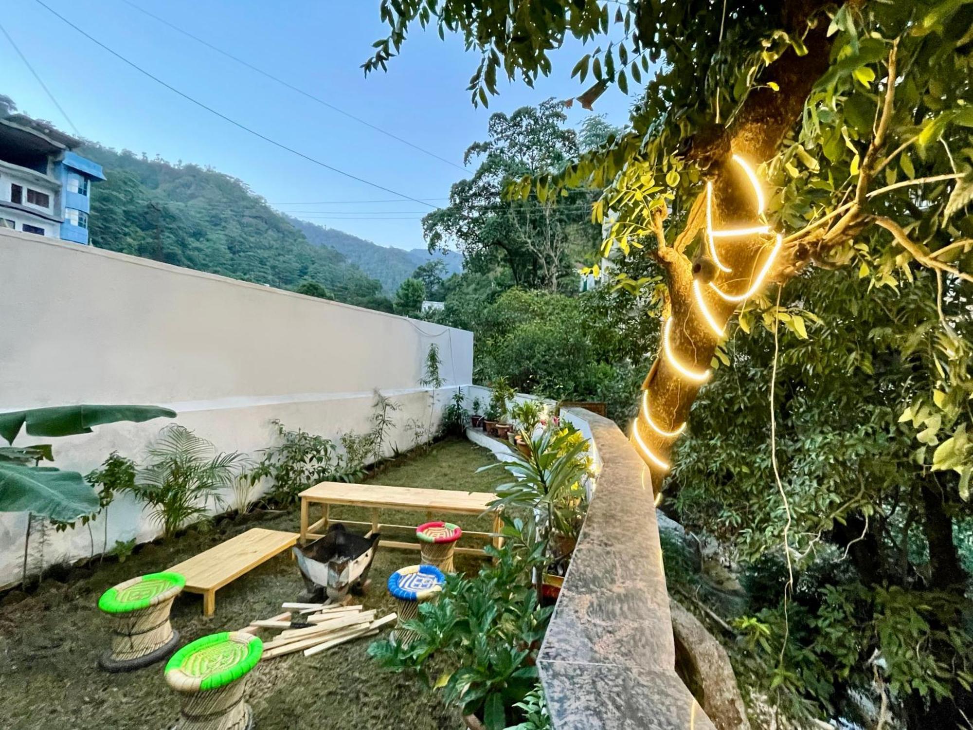 Hotel Shiv Inn Near Secret Waterfall Rishikesh Exterior photo