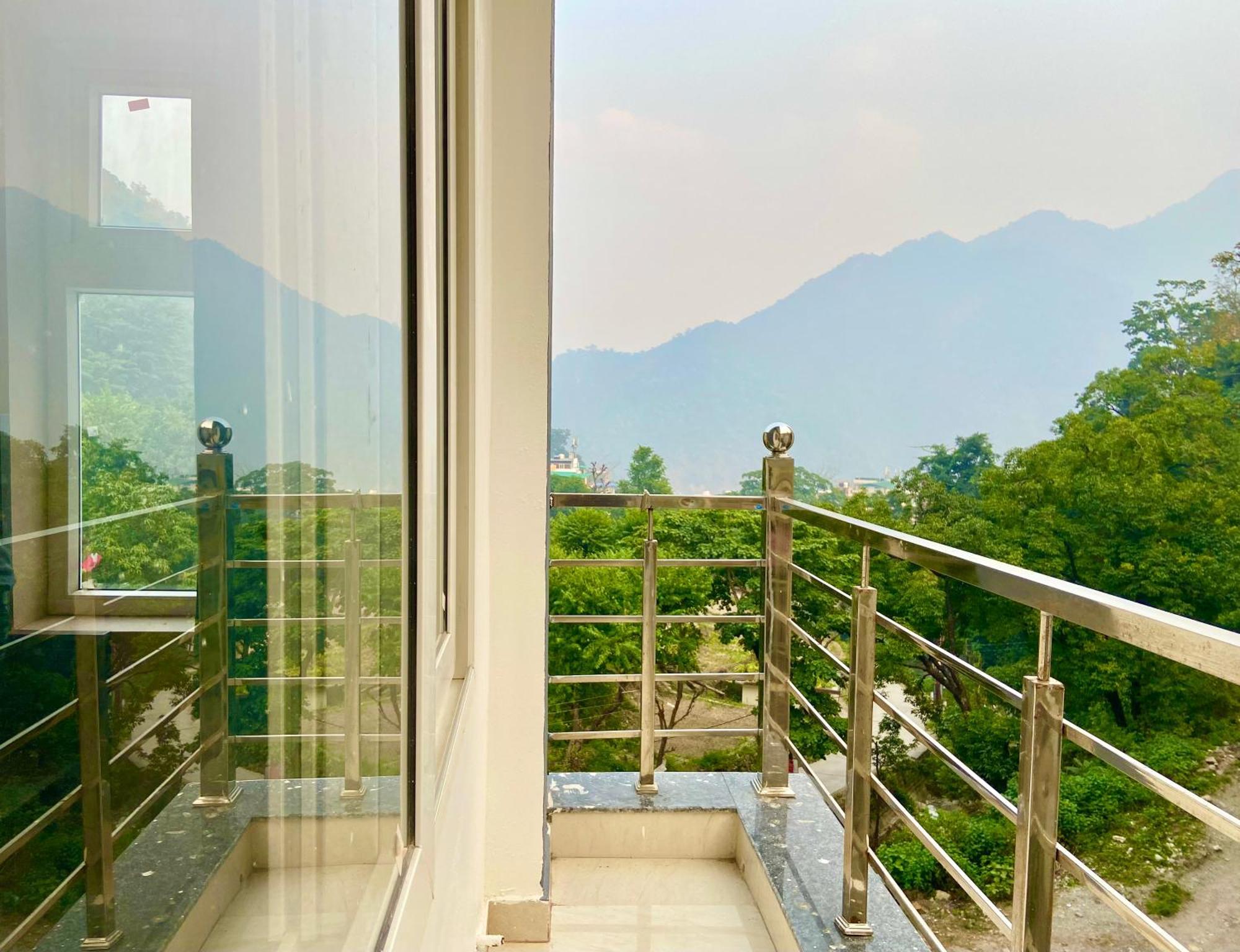 Hotel Shiv Inn Near Secret Waterfall Rishikesh Exterior photo